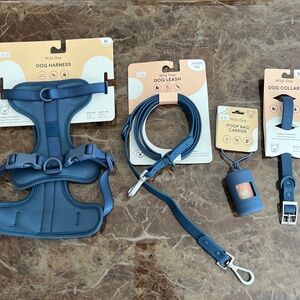 Wild One Dog Bundle size Medium Blue-Collar Dog Harness Leash Waist Bag Carrier
